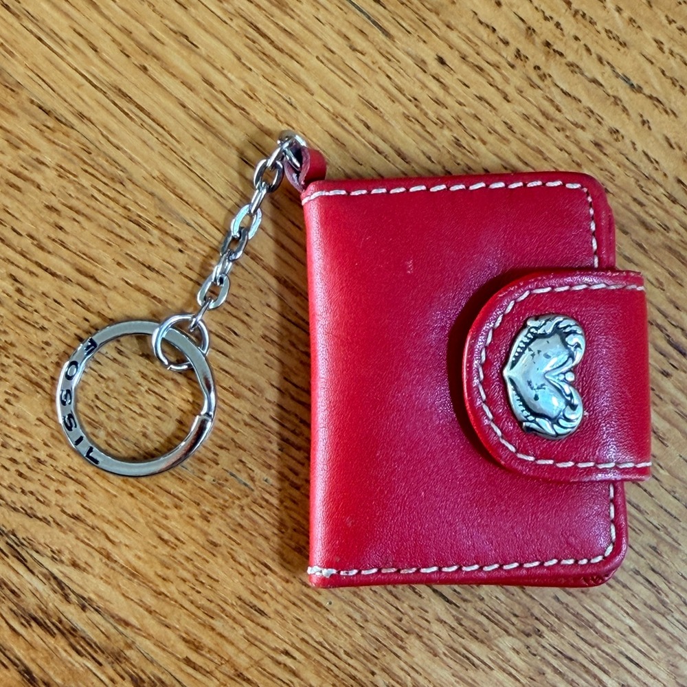 Fossil Vintage Red Leather Heart Keychain Picture Frame Mini Bifold Charm